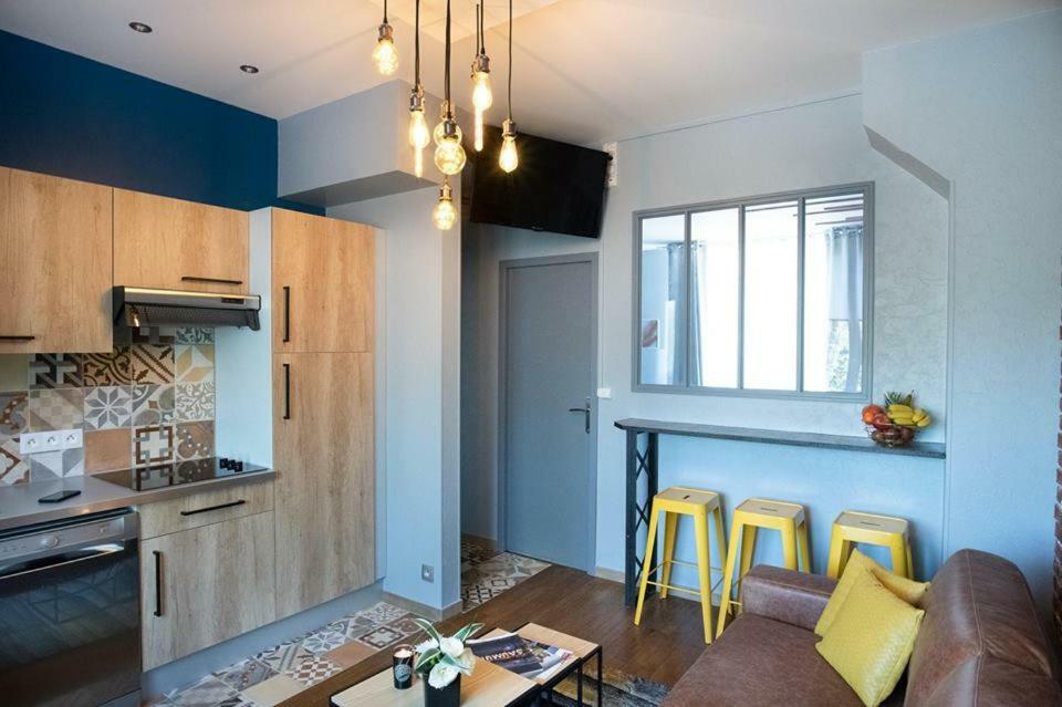 Oasis Anjou Apartment Сомюр Екстериор снимка